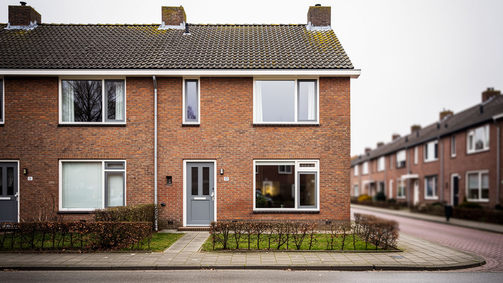 foto van ouderwetse huizen